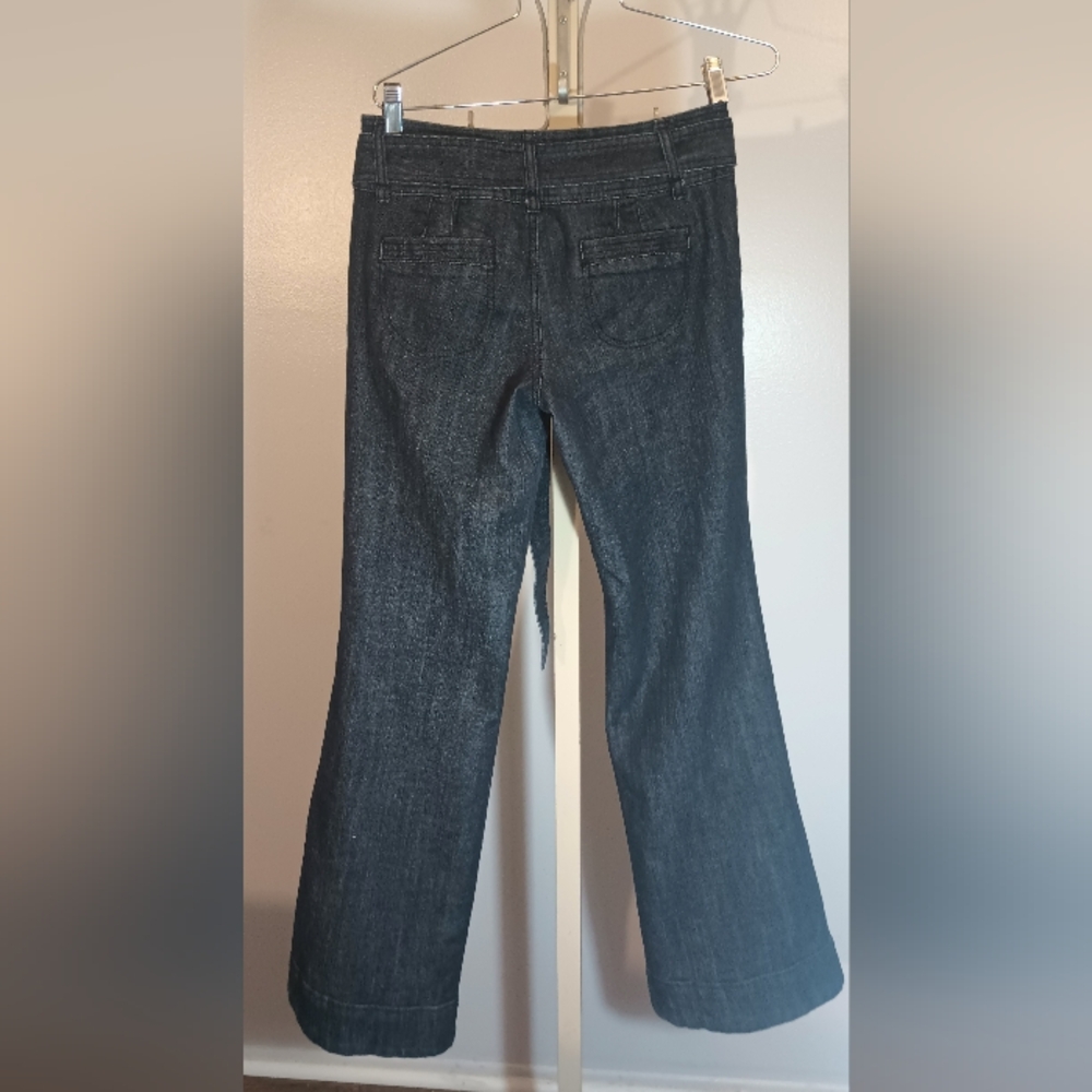 Jeans - Picture 2 of 5